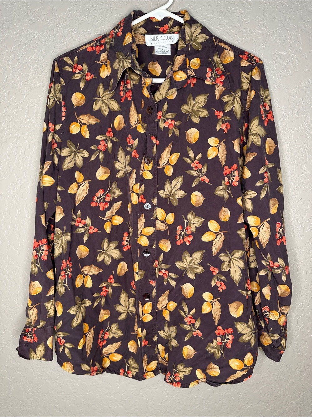 Vintage Silk Club 100% Silk Autumn Leaf & Fruit Print Blouse Button Down